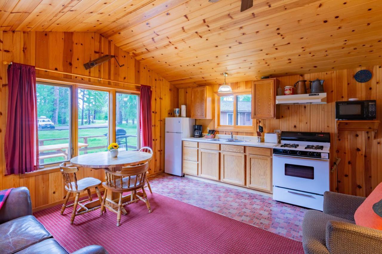 Lake Creek Lodge Camp Sherman Εξωτερικό φωτογραφία